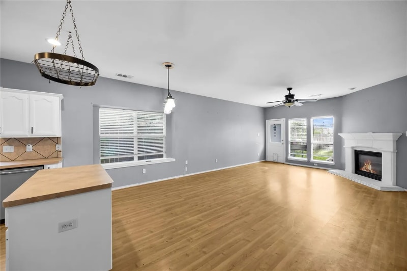 Building Photo - 2713 Bull Shoals Dr