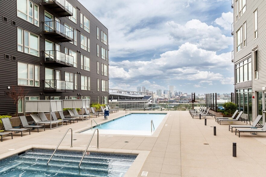 Cirrus 1590 Grove St Denver CO 80204 Apartment Finder