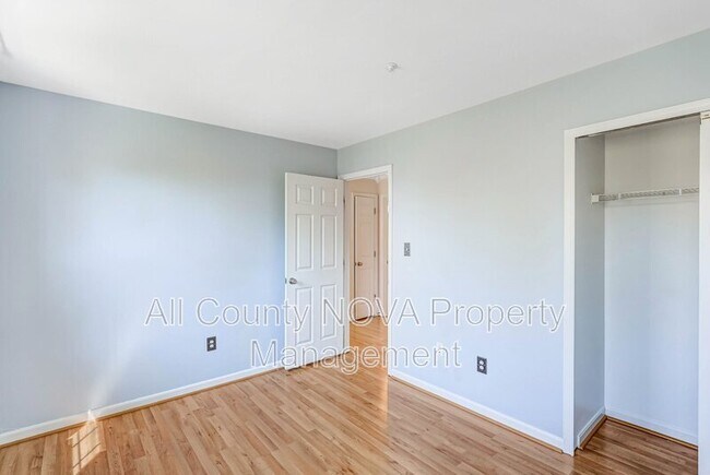 Building Photo - 8308 Deerstill Way