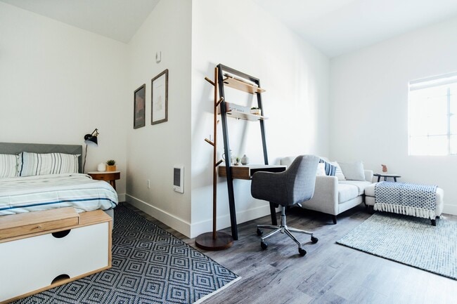 Floorplan - Rose on Bond