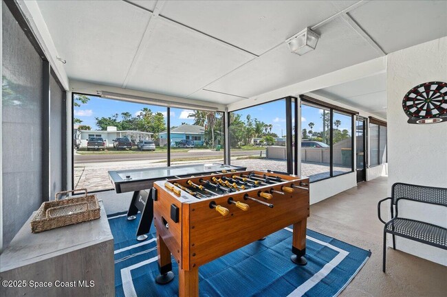 Building Photo - 1350 S Orlando Ave