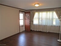 Building Photo - 32402 Bainbridge Rd