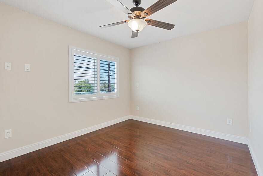 Bedroom 2 - 7029 Passons Blvd