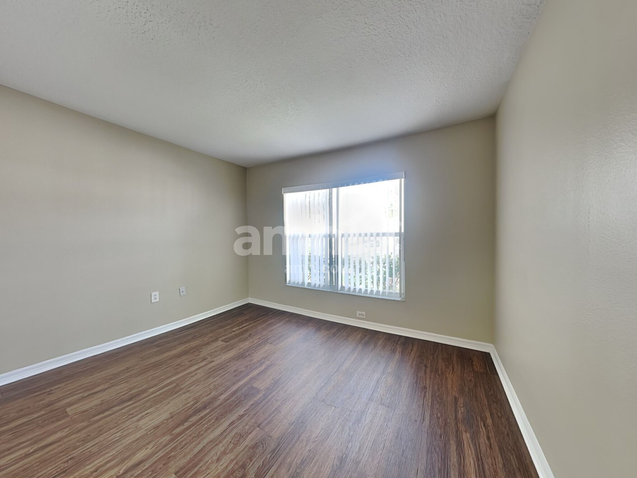 Building Photo - 27501 Sky Lake Cir