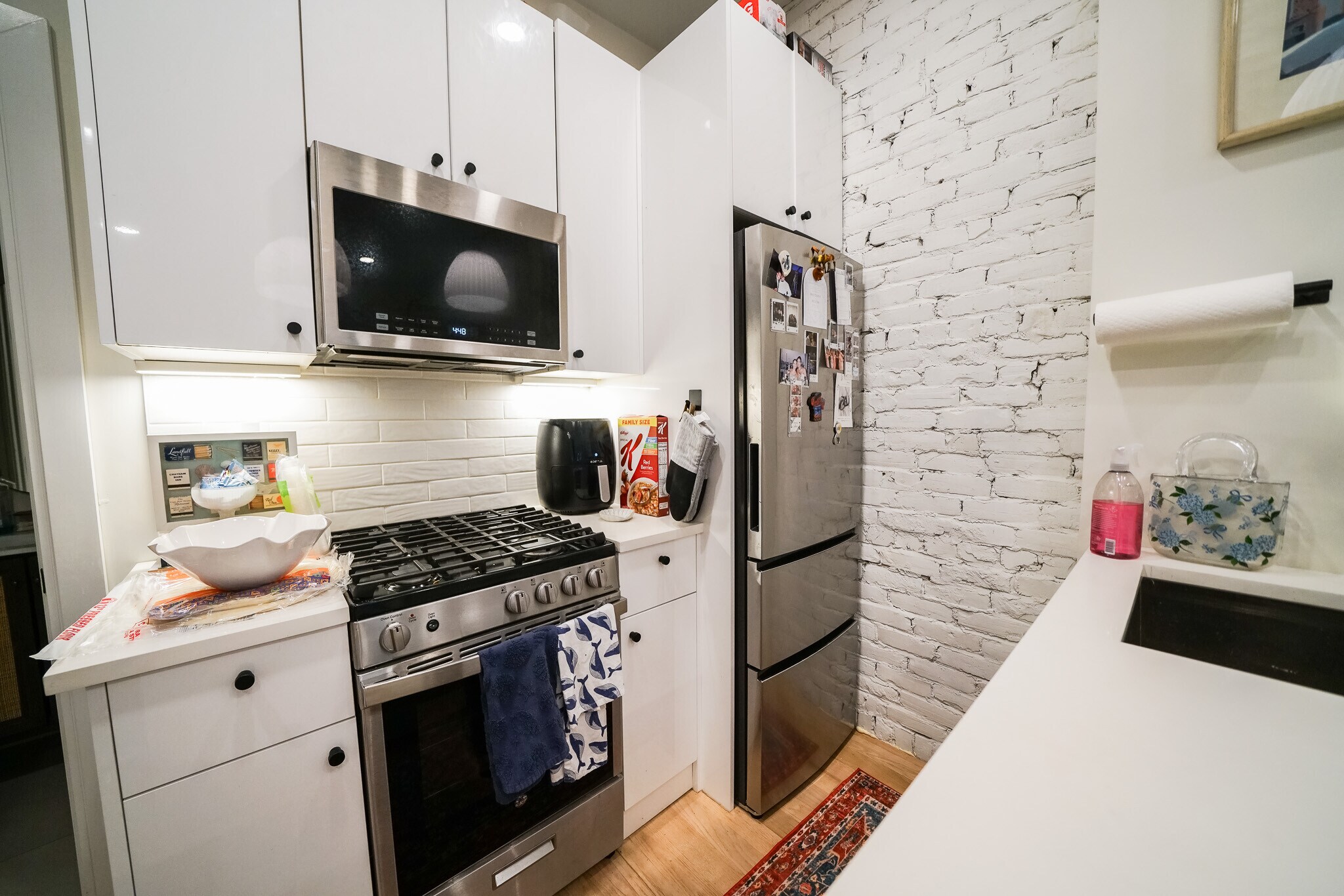 Building Photo - 308 Saratoga St
