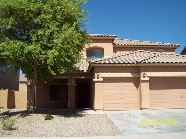 Primary Photo - Large upgraded 6-bedroom, 3-bathroom, 3 Ca...