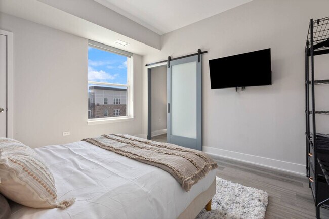 Building Photo - 28294 Ferry Rd