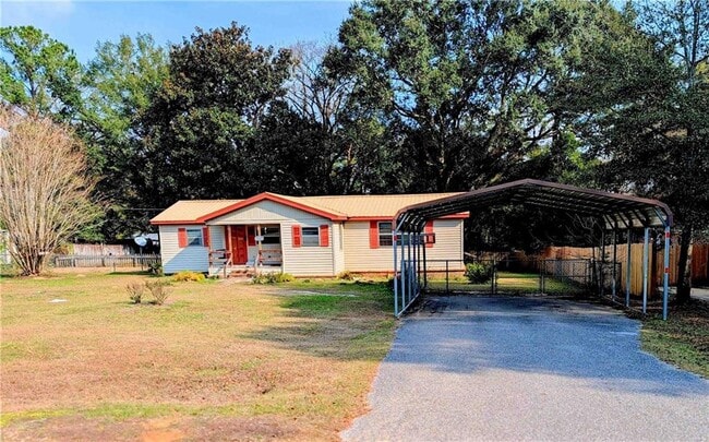 Building Photo - 30900 Driftwood Ln