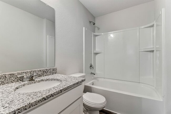 Building Photo - 45177 Red Brick Dr