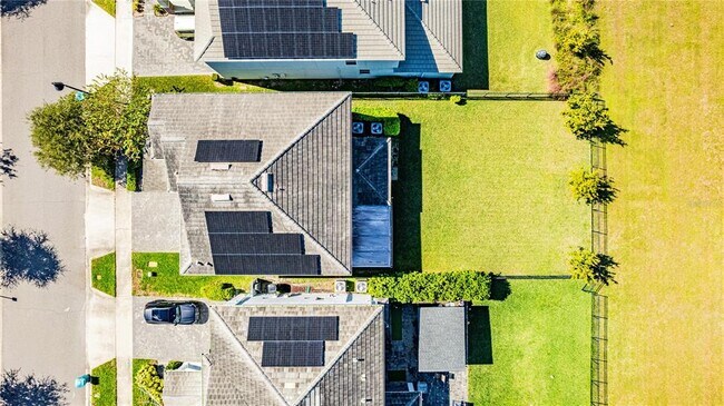 Building Photo - 12111 Imaginary Way