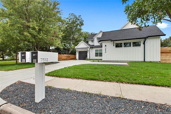 Building Photo - 7512 Delafield Ln