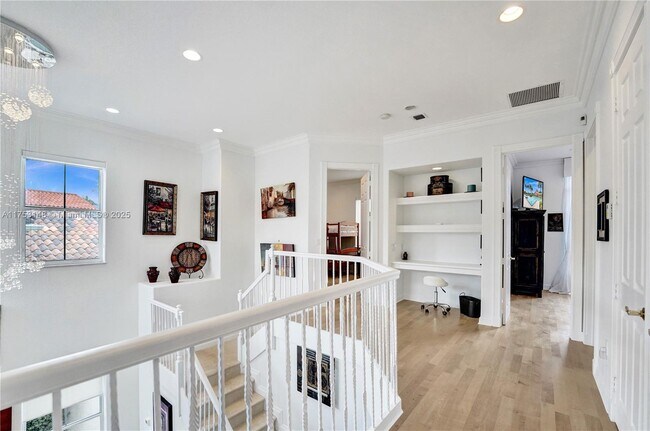 Building Photo - 1468 Mariner Way