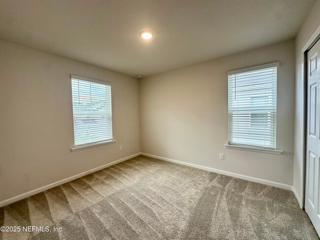 Building Photo - 1375 High Falls Dr
