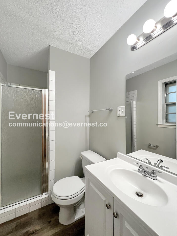 Building Photo - 3129 Domar St