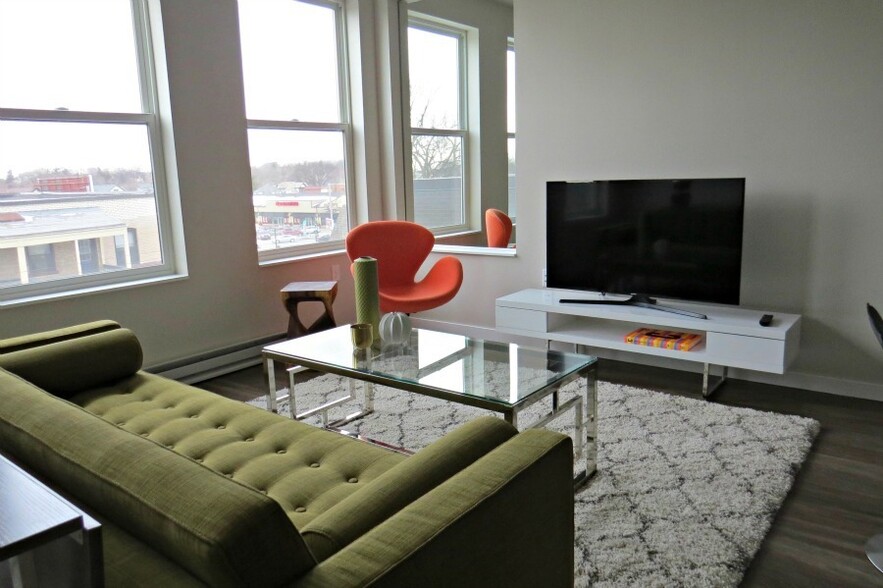 Interior Photo - Motiv Apartments