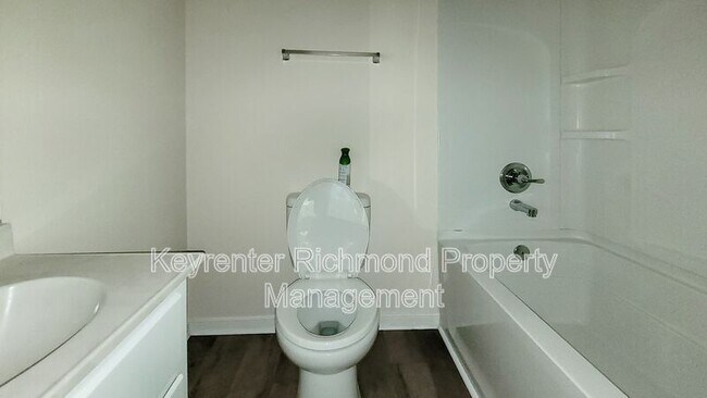 Building Photo - 14304 Ramblewood Dr