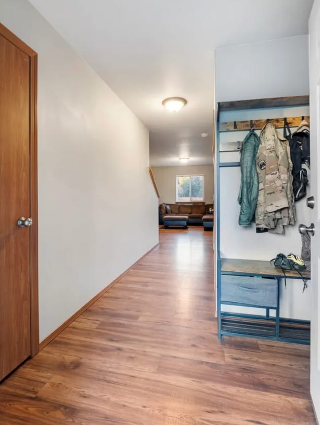 Building Photo - 16522 Mimosa Ct SE