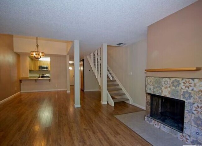 Building Photo - Fully Remodeled Lakeside Retreat at Virgin...