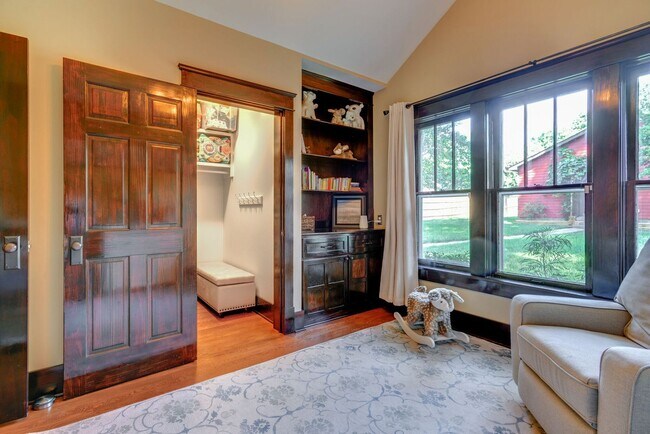 Building Photo - Renovated Historic Craftsman in East Nashville | 4 Bedrooms, 2-Car Garage & Outdoor Living