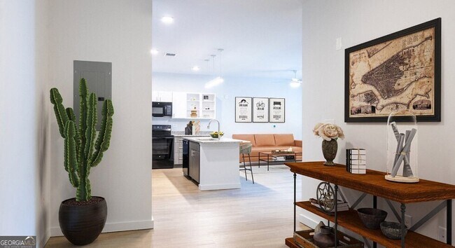 Building Photo - 750 Avondale Creek Dr.