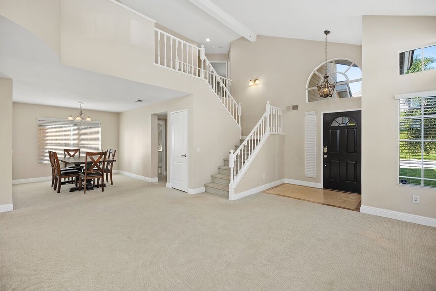 Building Photo - 24912 Barclay Ln