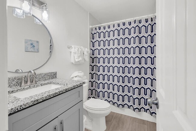 Building Photo - 511 S Ocean Blvd