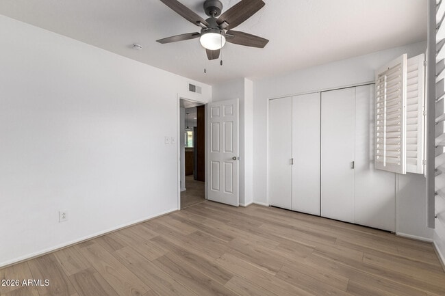 Building Photo - 6742 N 19th St