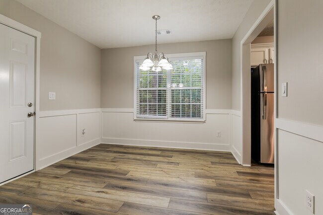 Building Photo - 1634 Riverview Ct