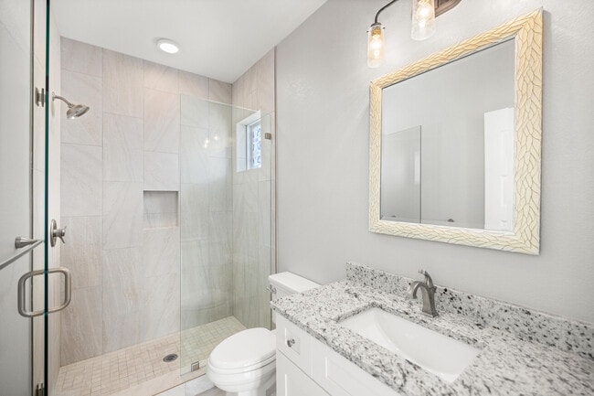 Building Photo - 56 Penelope St