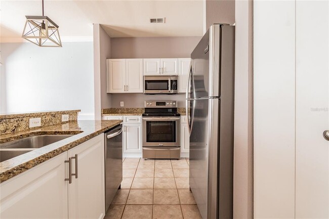 Building Photo - 2265 Portofino Pl