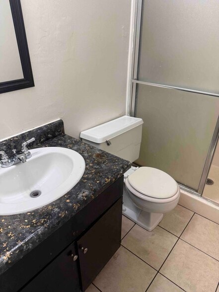 Building Photo - 112 Gatewood Ln