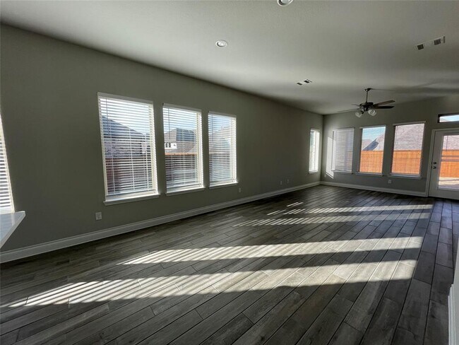 Building Photo - 2329 Birdwell Cove