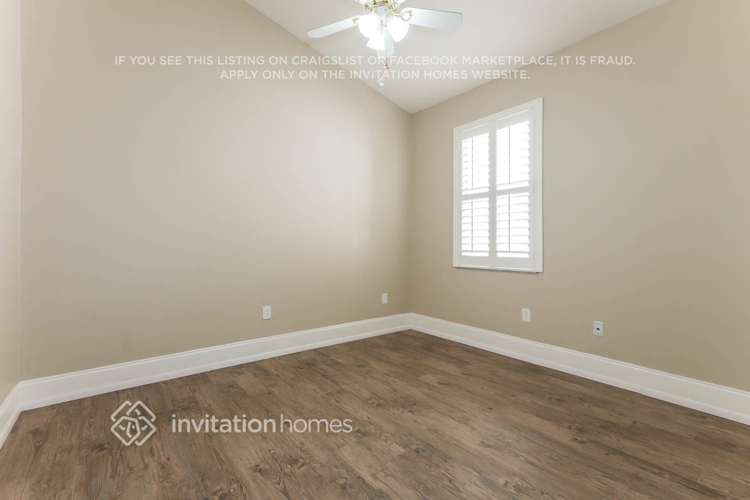 Building Photo - 17652 Nathans Dr