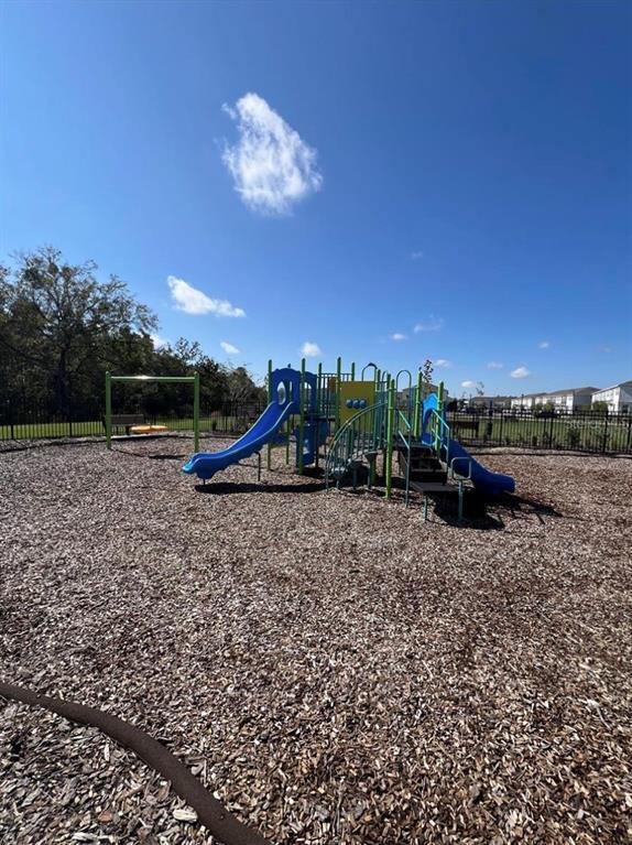 Building Photo - 2980 Skyline Lp