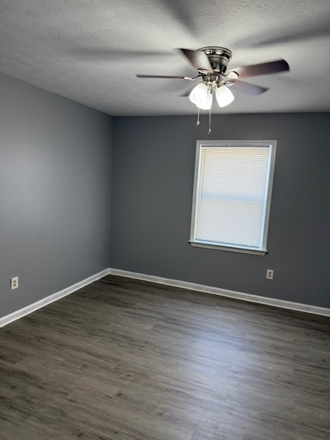Building Photo - 2728 Evans Mill Dr