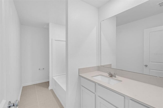 Building Photo - 5428 Meadow Walk Dr