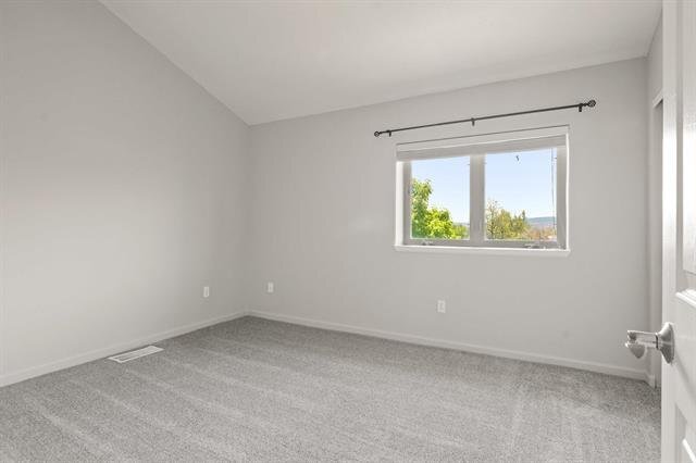 Building Photo - 1214 Walnut Ave