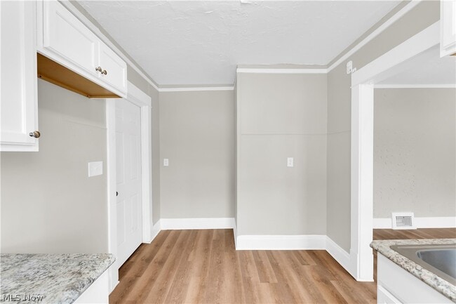 Building Photo - 9409 Denison Ave