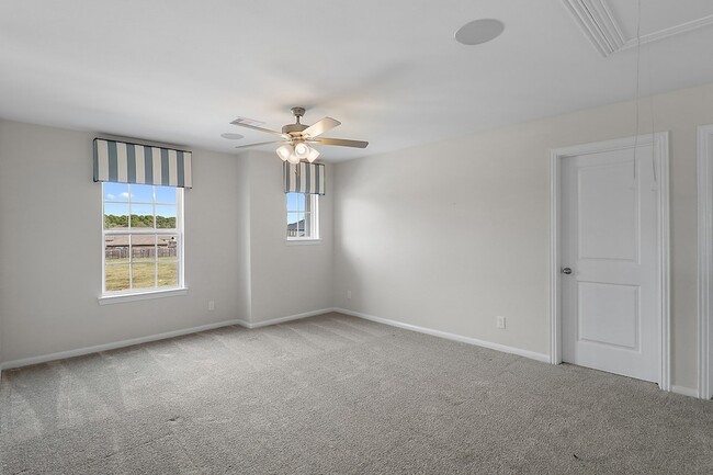 Building Photo - 14307 Pecan Maple Dr