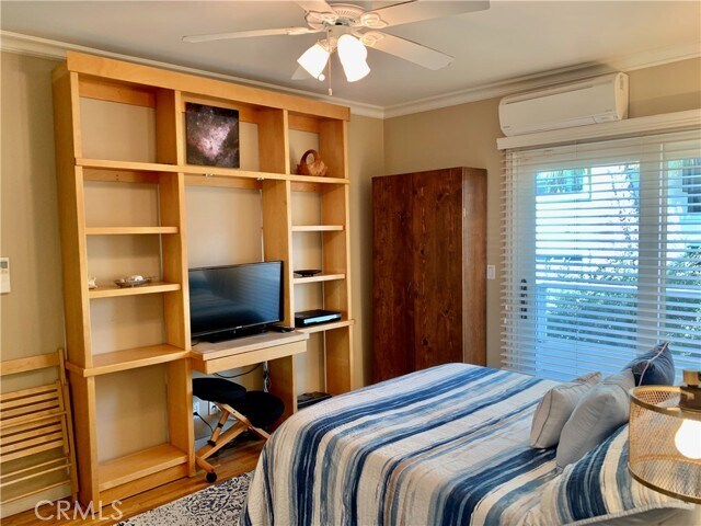 Building Photo - 3003 Ocean Front Walk