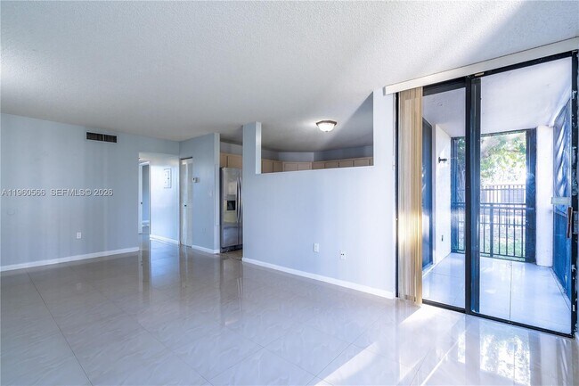 Building Photo - 6795 SW 132nd Ave