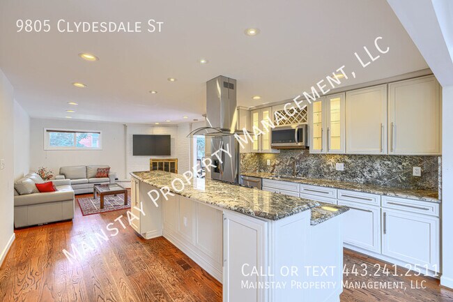 Building Photo - 9805 Clydesdale St