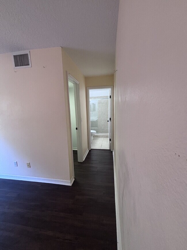 Building Photo - 54A Piney Branch Way Patio Townhome