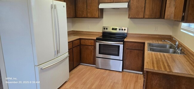 Building Photo - 515 14th St