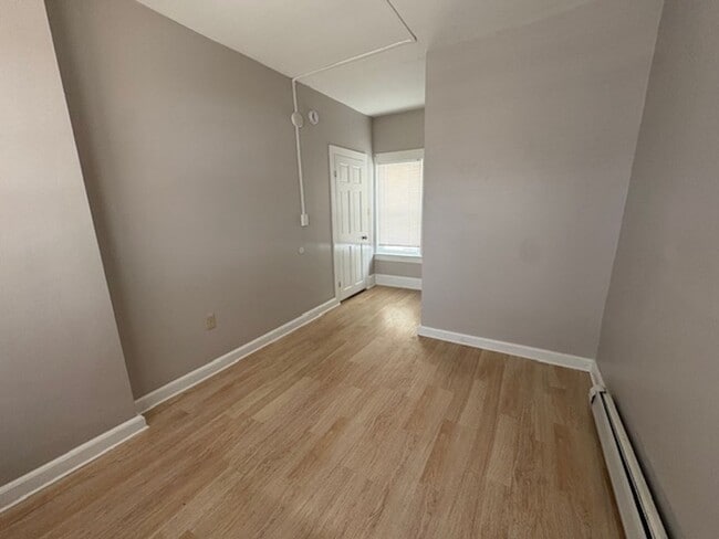 Building Photo - 28 Harrison St