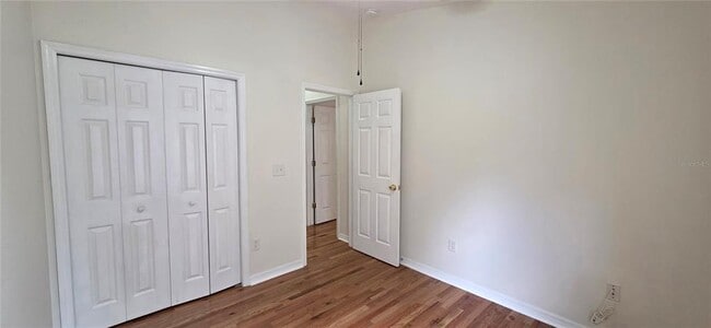Building Photo - 2027 Strathmill Dr