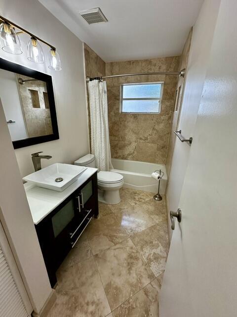 Building Photo - 11086 Baybreeze Way