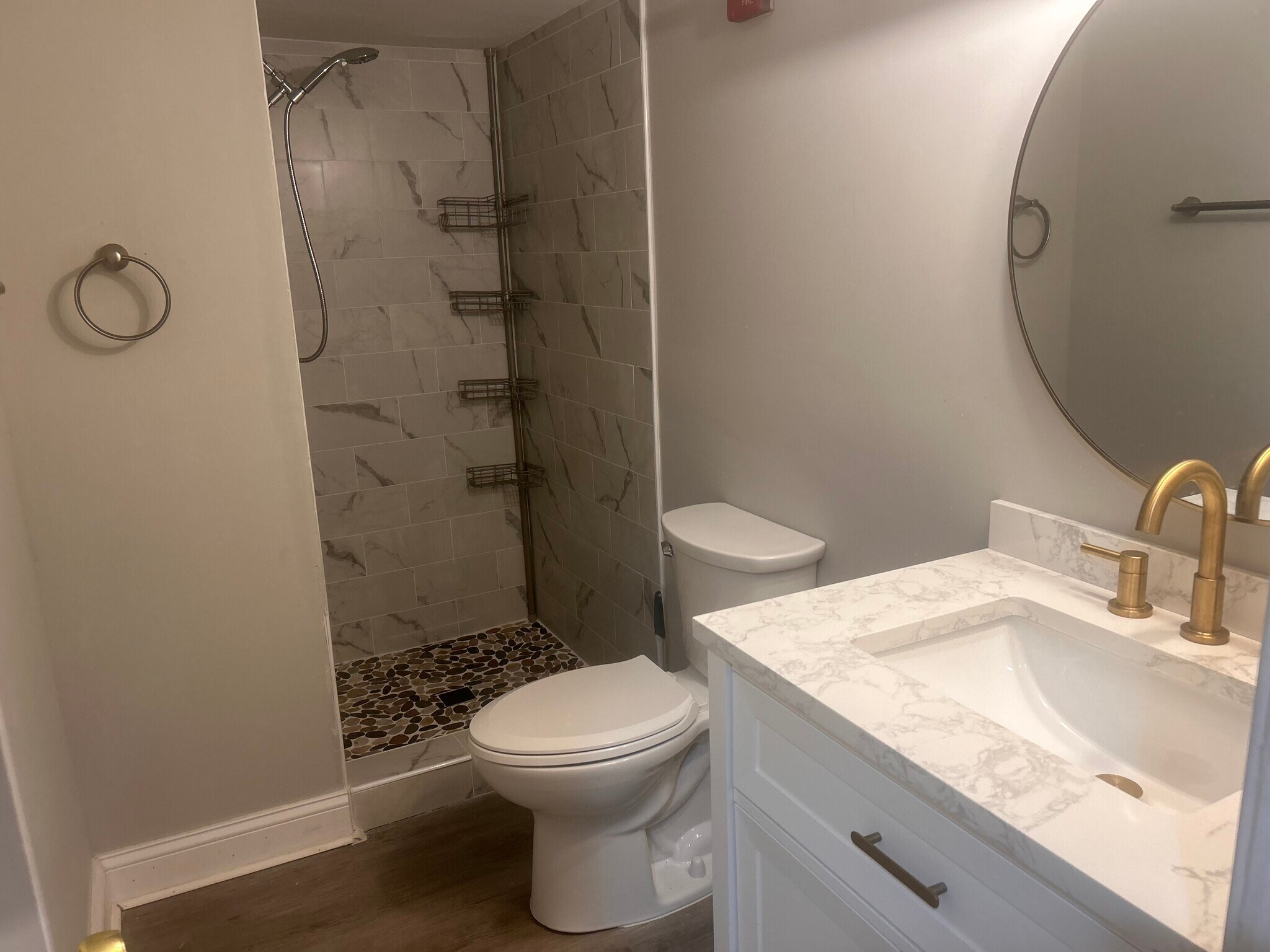 Bathroom - 2400 N Capitol St NW