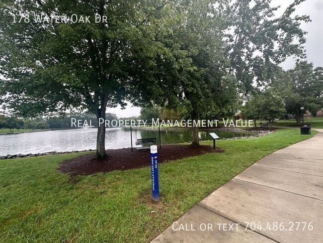 Building Photo - 178 Water Oak Dr