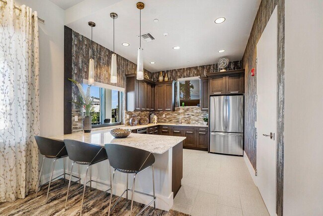 Building Photo - 9924 Steamboat Springs Cir